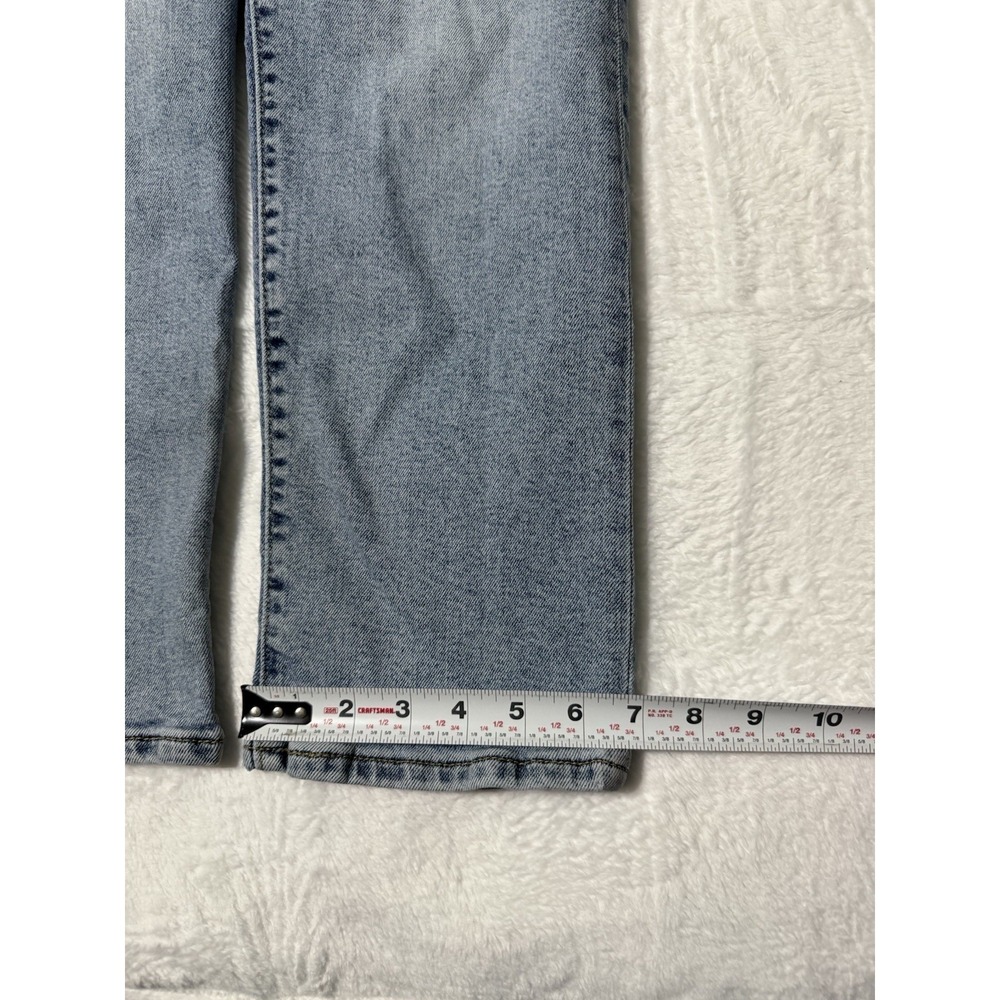 Levis Jeans Womens 23 Blue Ribcage Straight Button Fly Medium Wash Denim 23x26‎ - Picture 2 of 9